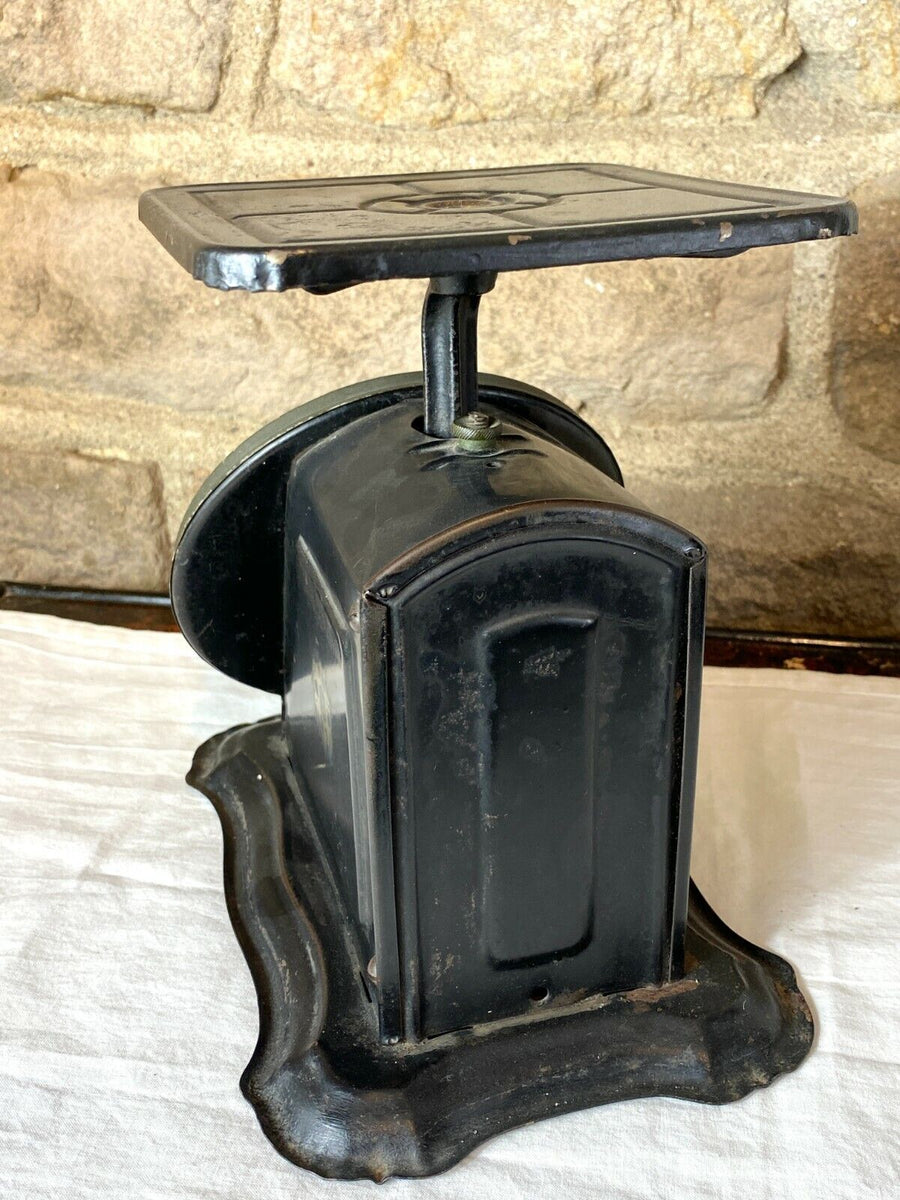 VINTAGE COLUMBIA 24 LB FAMILY SCALE – Stone House Antiques